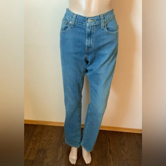 Levi’s - Picture 1 of 2